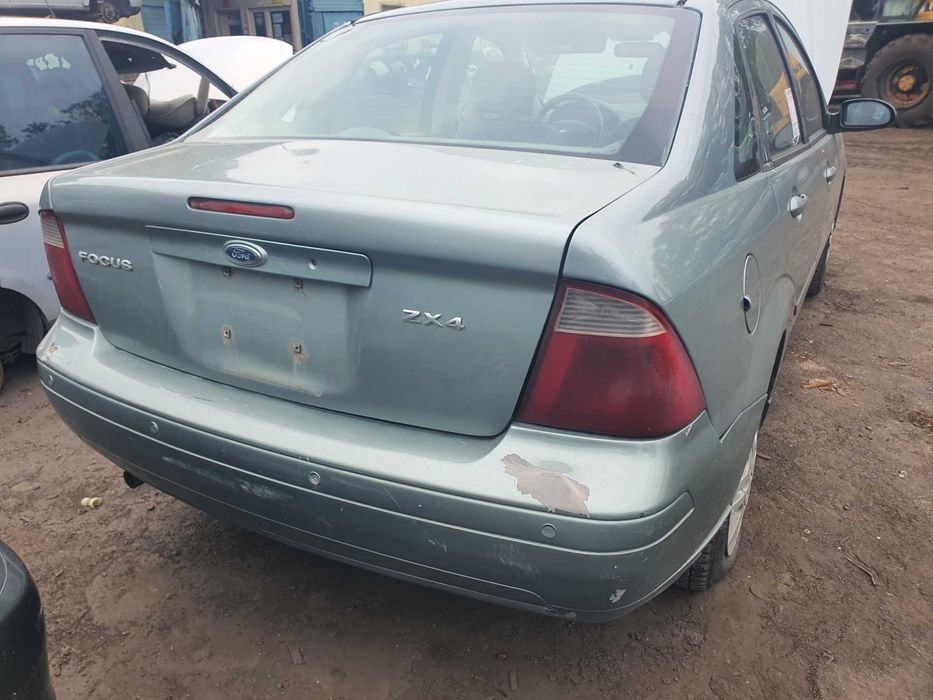 Lampy tyl Ford Focus mk1 ZX4 USA