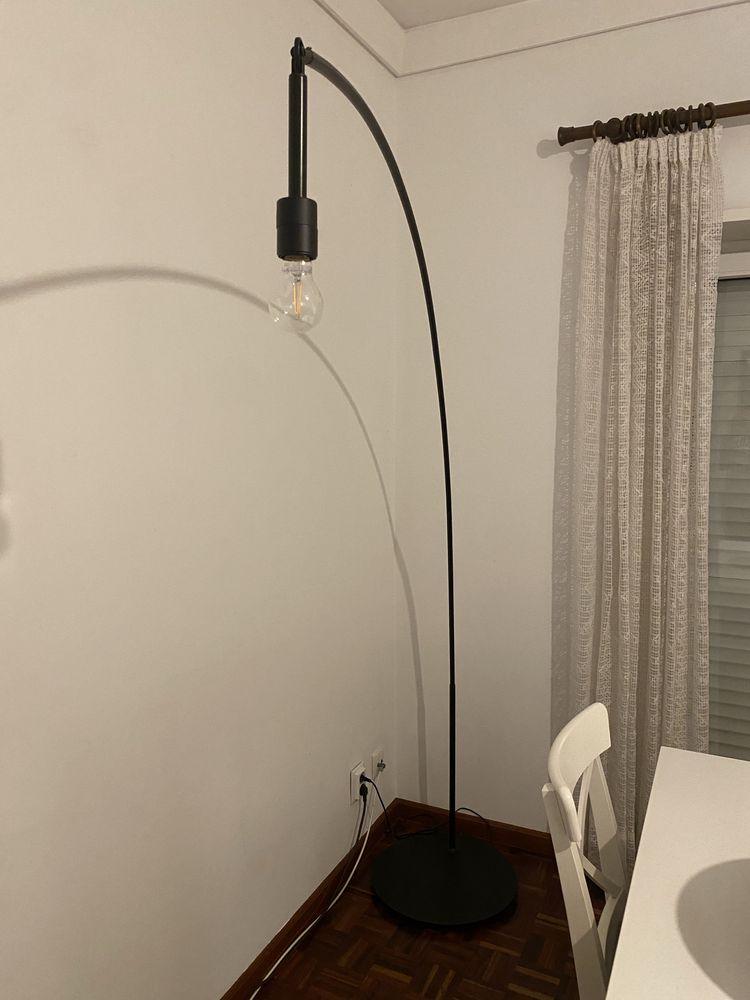 Candeeiro de pé Ikea