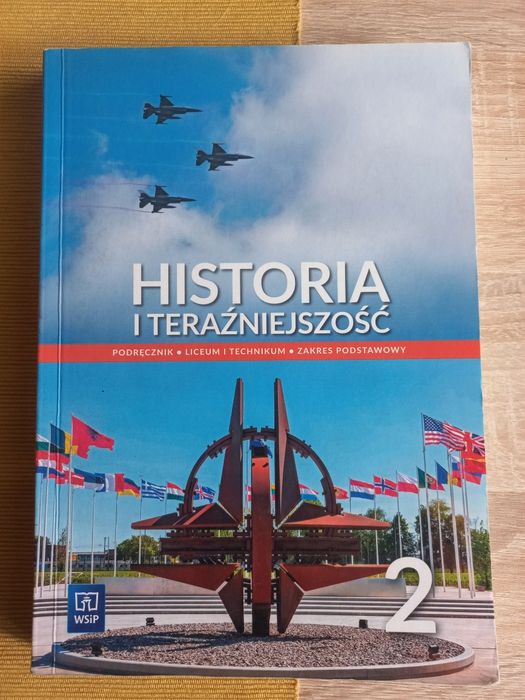 Historia i teraźniejszość.  2