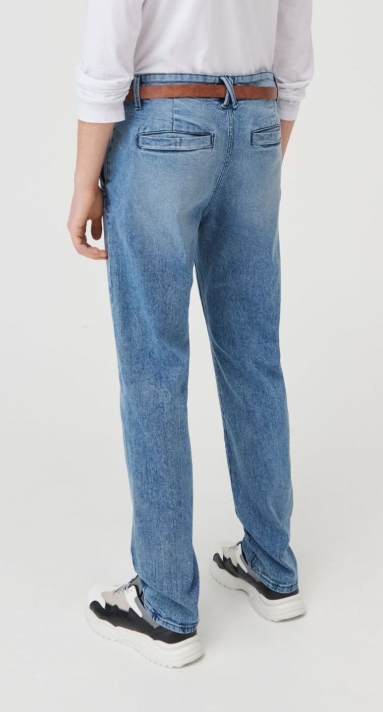 Nowe spodnie jeansy 36 z paskiem