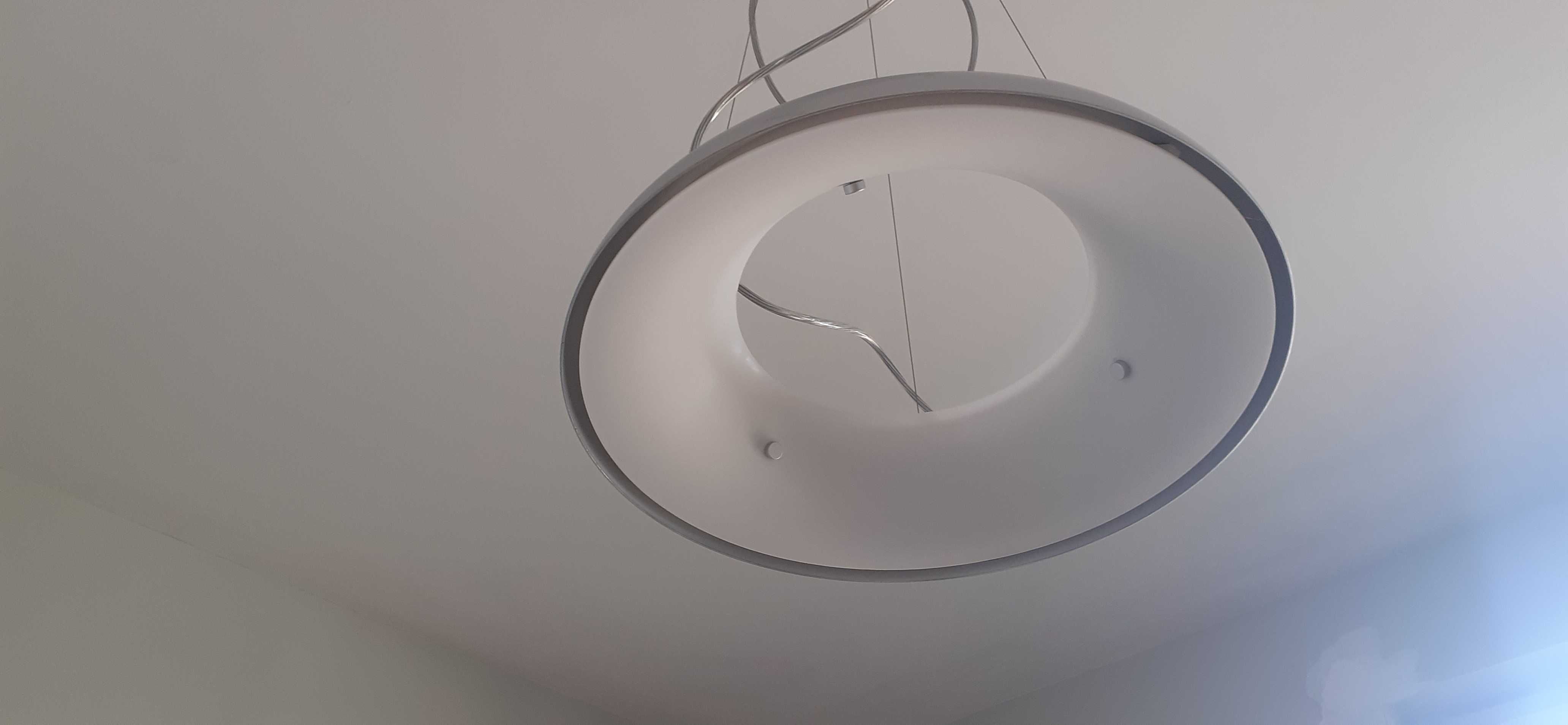 Lampa PHILIPS srebrno-biała z wyposażeniem
