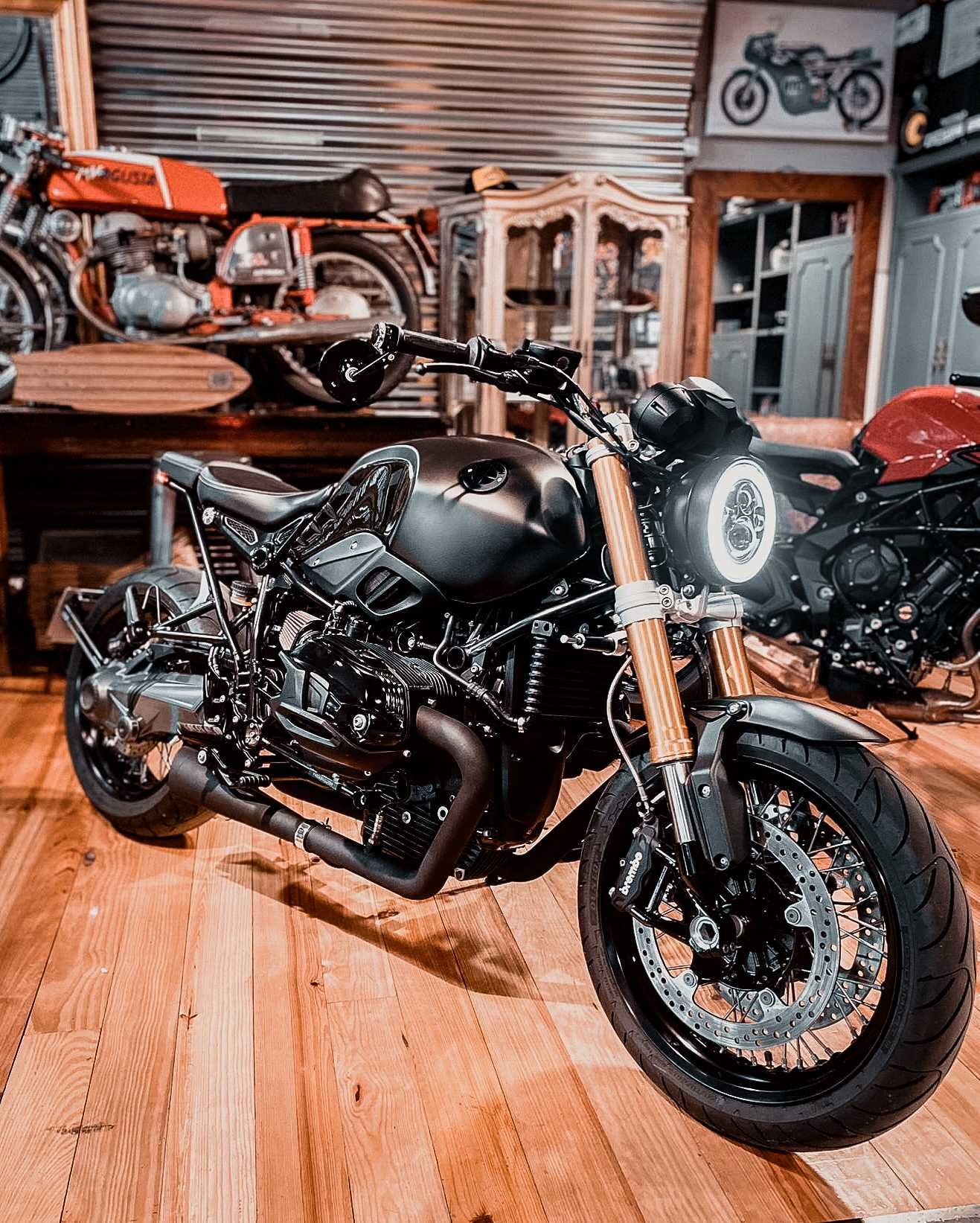 BMW RnineT 20.000km - como nova