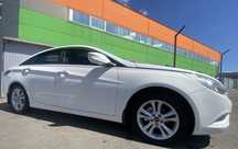 Hyundai Sonata 2011 року 2.0 (газ/бензин)