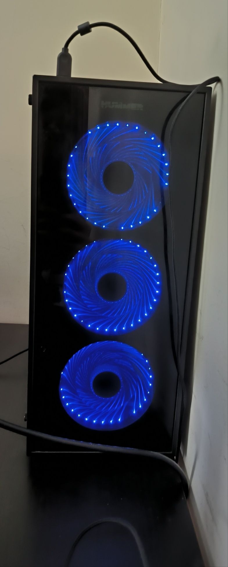 PC  GAMING   I7 8700k 4.7gz