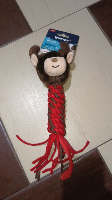 Nowa zabawka świąteczna dla psa