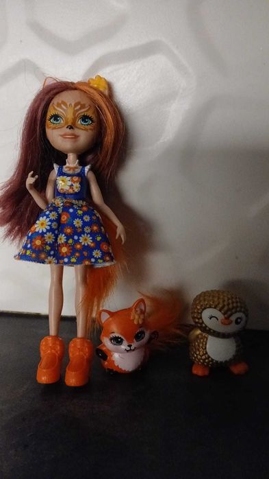 Zabawka enchantimals + figurka pingwinek