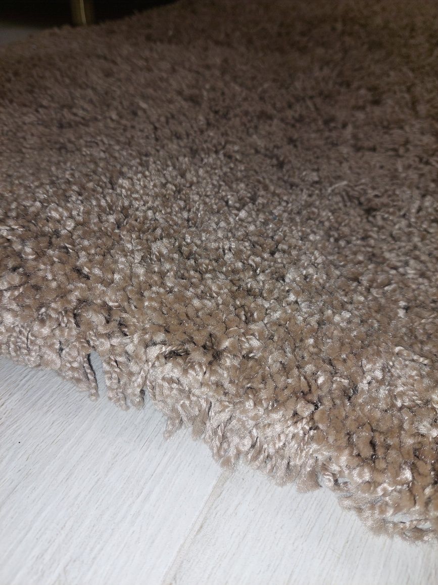 Продам килим високоворсний