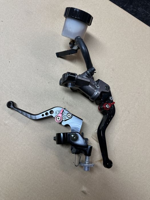 Yamaha R6 RJ11 Pompa Hamulcowa Klamki sprzegła klamka hamulca zbiornik