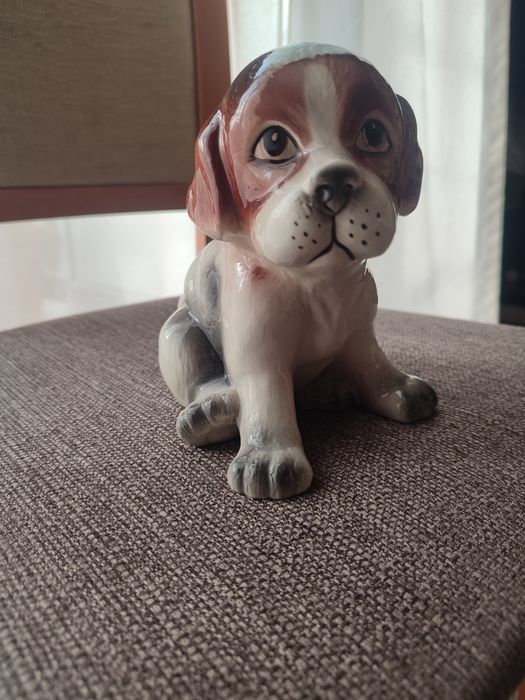 Figurka piesek ceramiczny