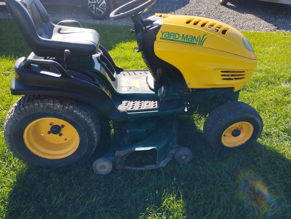 Kosiarka traktorek Yardman 22hp