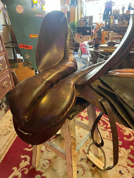 Sela de Cavalo c/ Estribos