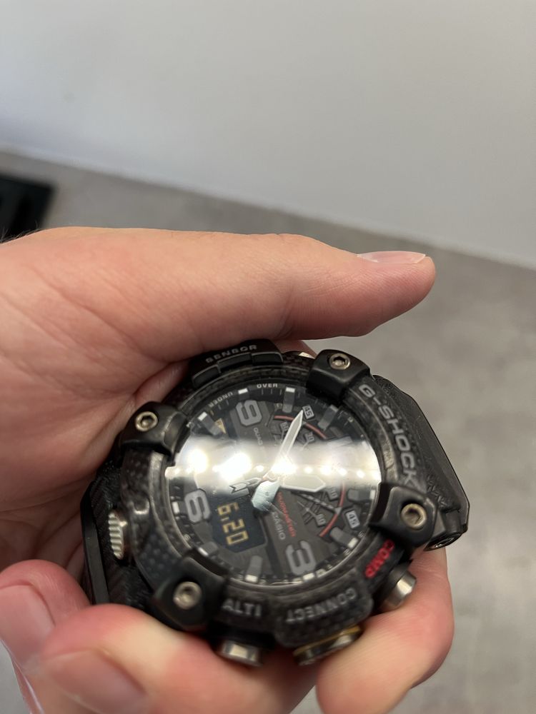 Zegarek G-Shock gg-b100