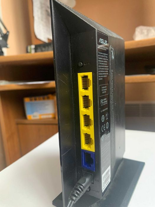 Роутер  корейский ASUS