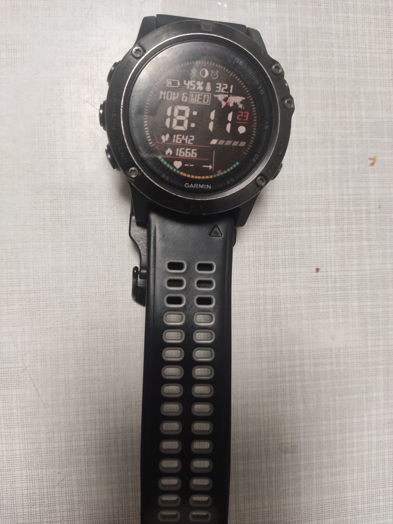 Часи Garmin Fenix 5 Sapphire black
