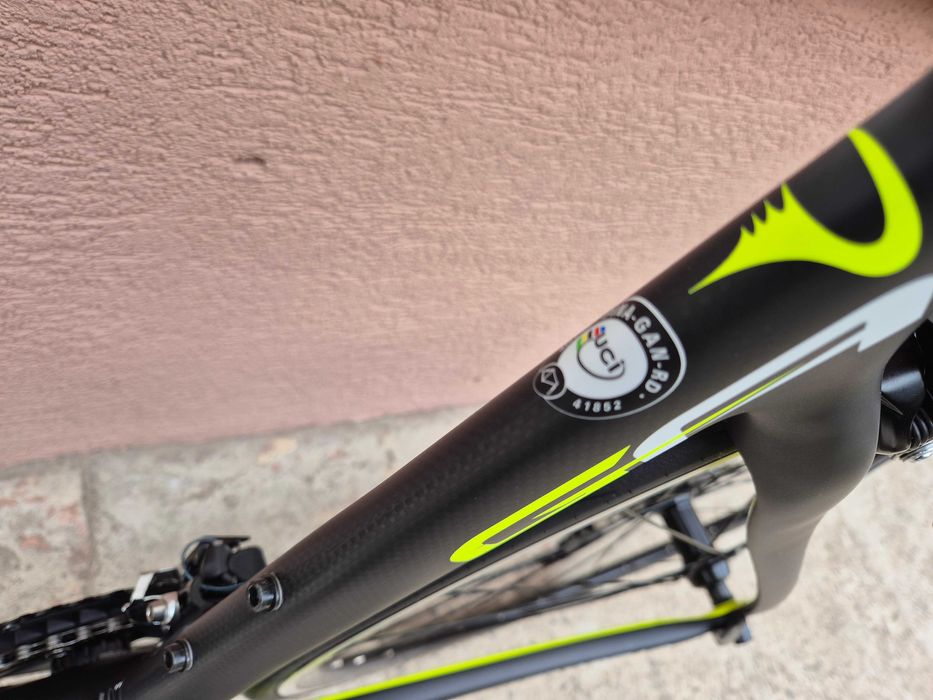 Rower szosowy Pinarello Gan, full carbon, pakiet, hurt, 5x