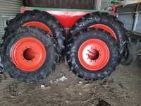 Kola felgi z oponami. Firestone 460/85/38 i 380/85/28 Class, renault