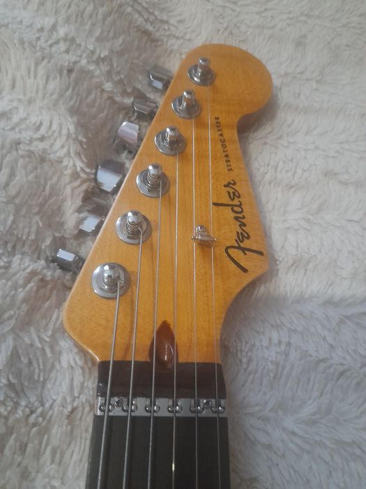 Fender american deluxe hss stratocaster