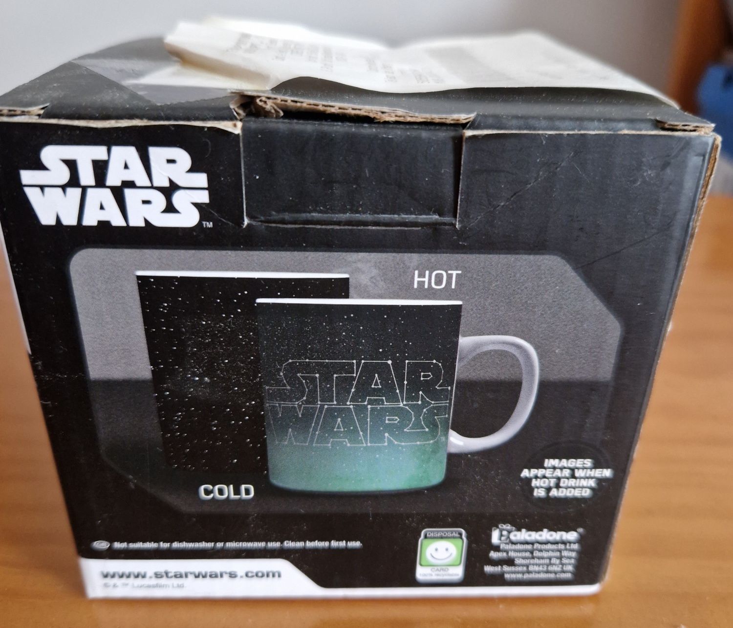 Caneca Star Wars que muda de cor com bebidas quentes