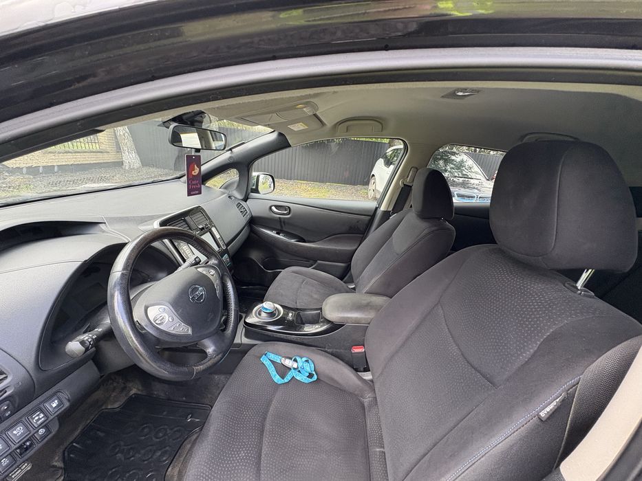 Nissan Leaf 2014