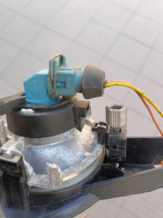 Farol nevoeiro Citroen Xsara 1998