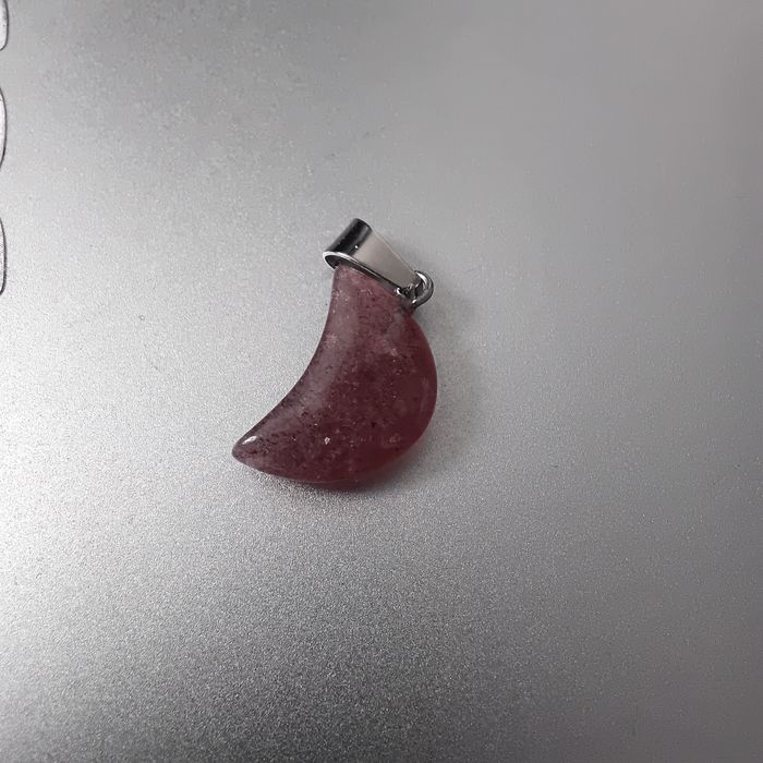 Fio em Prata com Quartzo Morango  Meia Lua