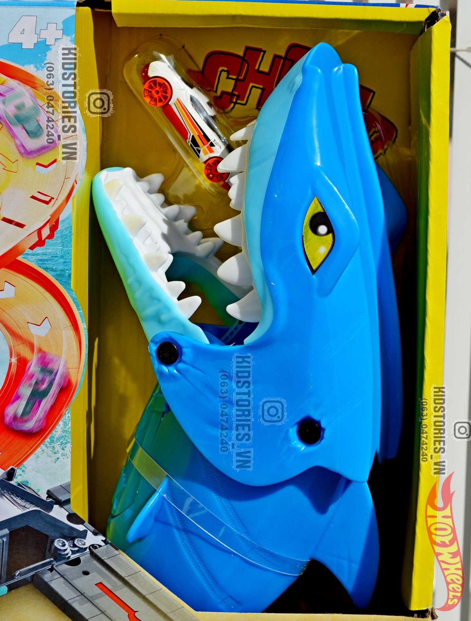 Трек Hot Wheels attacking shark escape акула Втеча від акули атака
