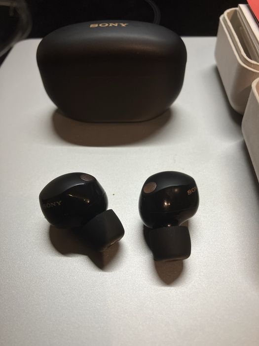 Sony WF-1000 XM5 - Noise cancelling