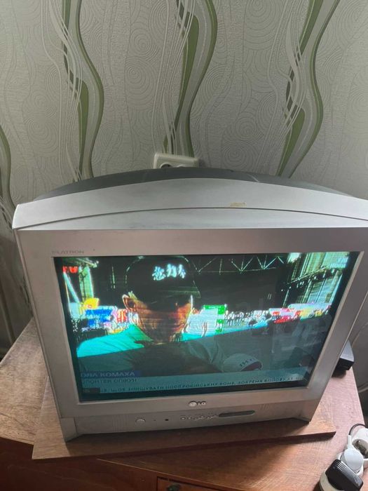 продам телевізор+тюнер