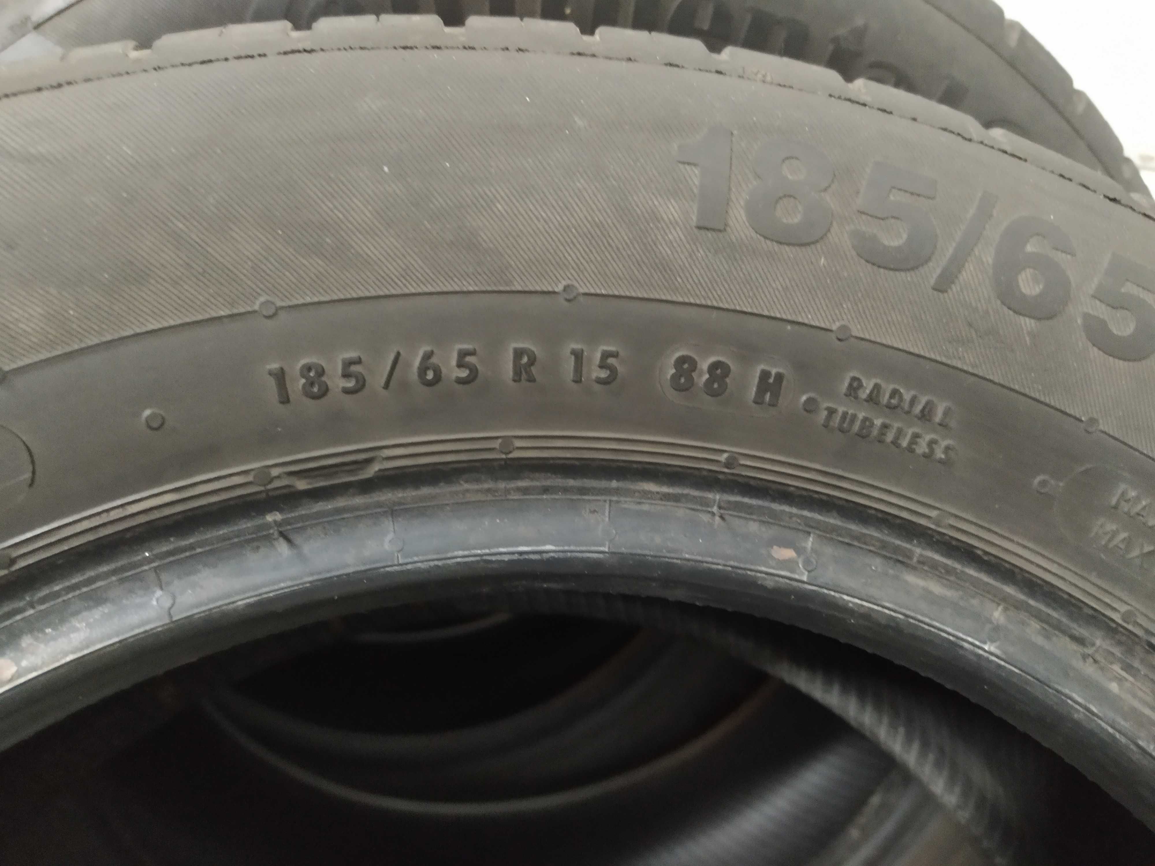 Opony Continental 185/65 R15 H komplet