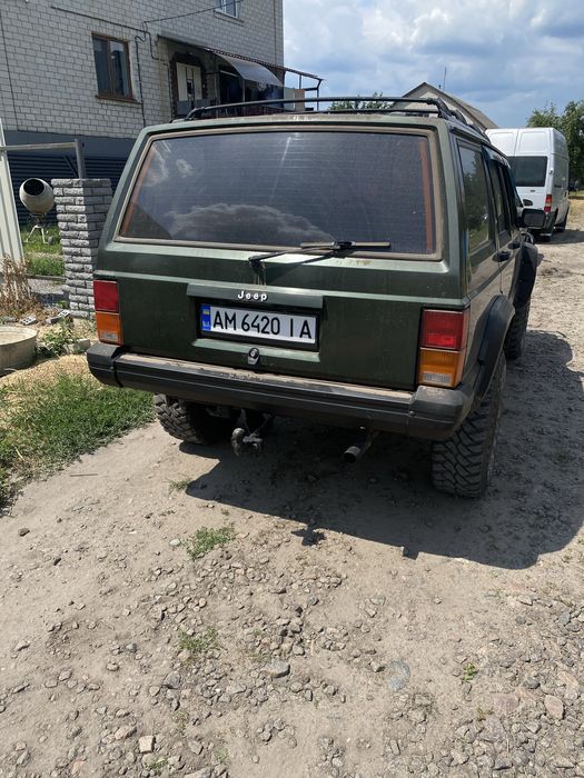 Джип XJ 2.5 дизель