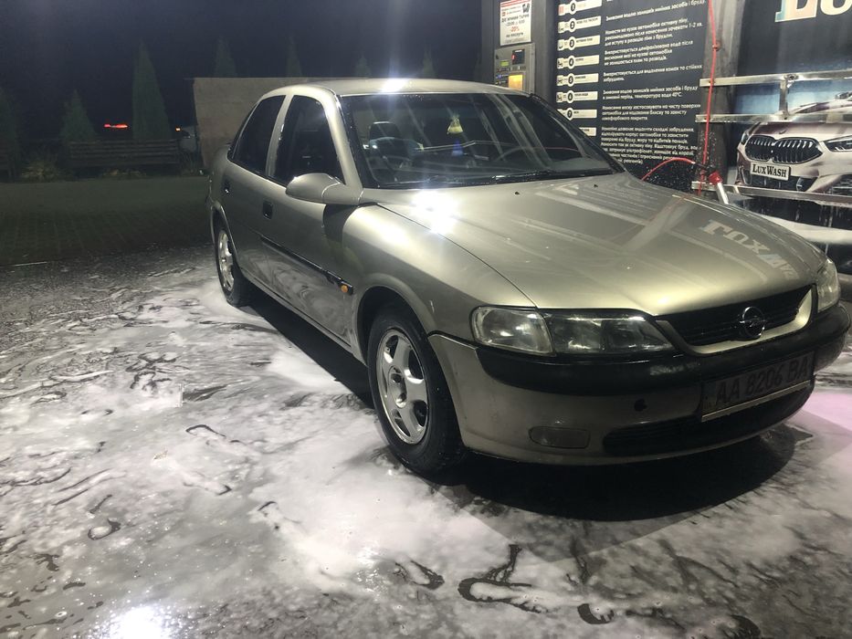 Opel Vectra B 1.6 АКПП