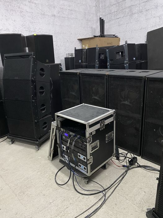 Line Array 8 tops