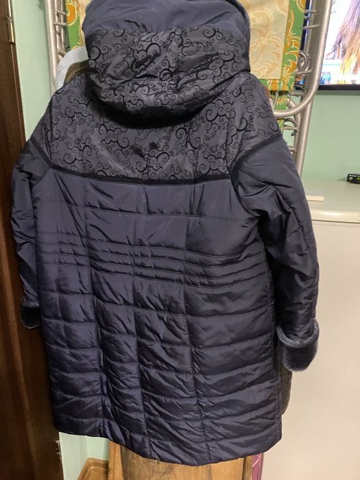 Зимова жіноча куртка великого розміру