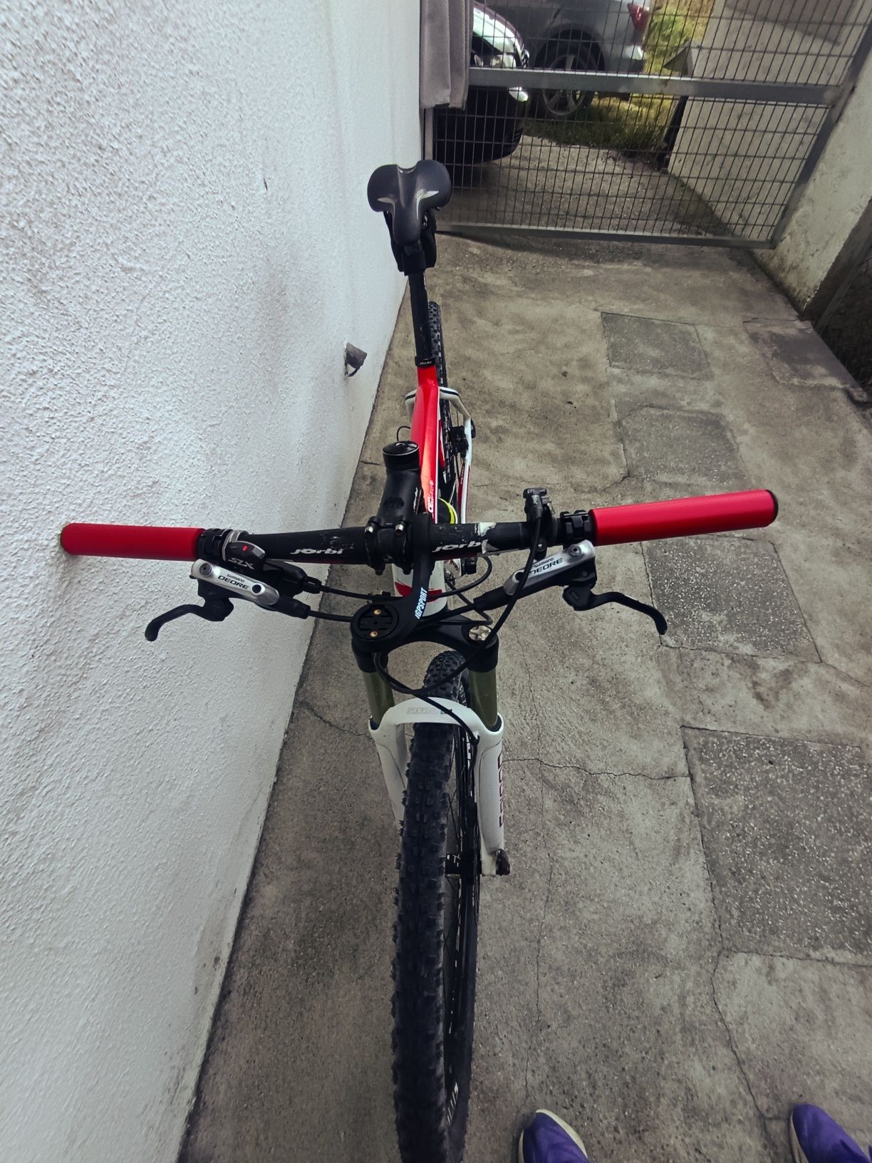 Bicicleta Jorbi carbono