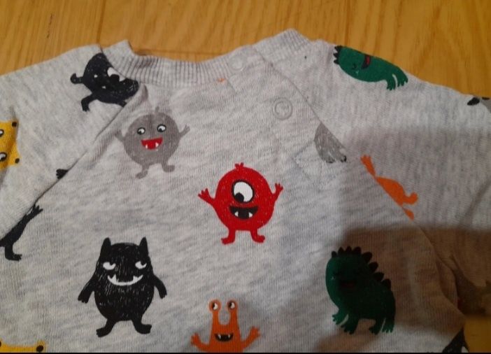 Nowa Bluza sweter dla niemowlaka h&m r. 68 potworki