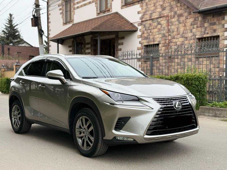 Lexus NX 300 2019