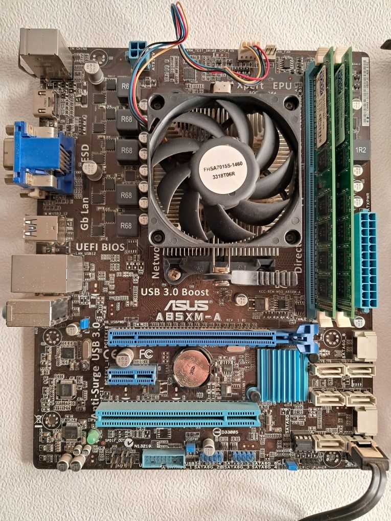 Материнская плата ,и видеокарта Asus