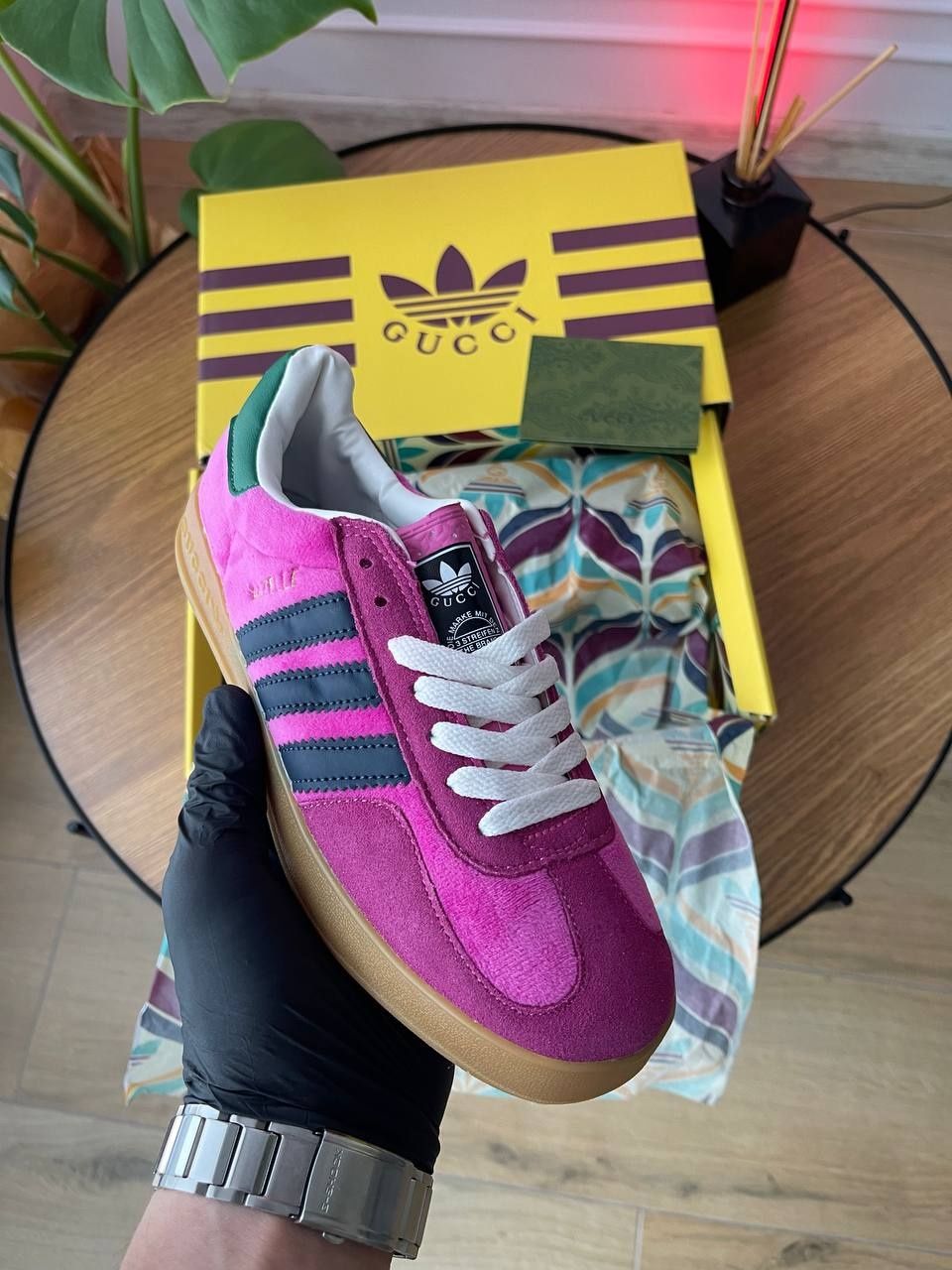 Жіночі кросівки Adidas × Gucci Gazelle Pink 3