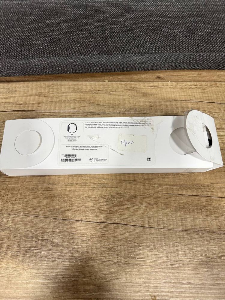 apple watch SE 2 44mm