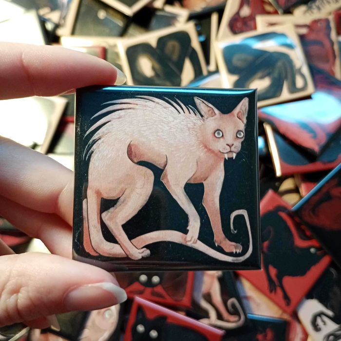 Przypinka Chochlik słowiański demon kot folk witchcore gothic handmade