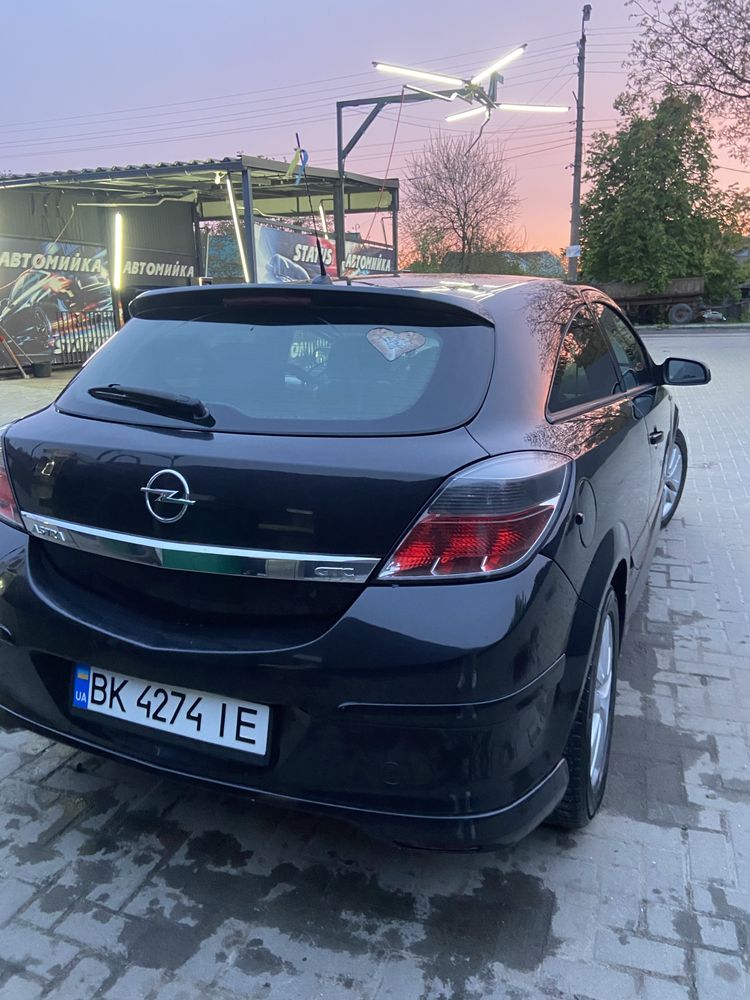 Продам Opel Astra 2008