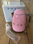 Smeg - Czajnik 50's Retro Style KLF03PKEU Pastelowy Róż