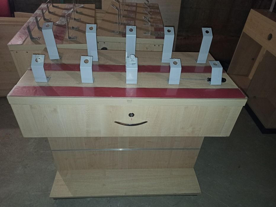 вивіска КАСА ( букви,підсвітку) тумби