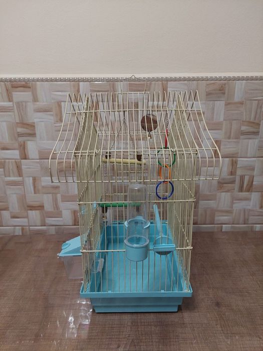 Продам нову клітку Лорі для папуг/канарок/амадинів
