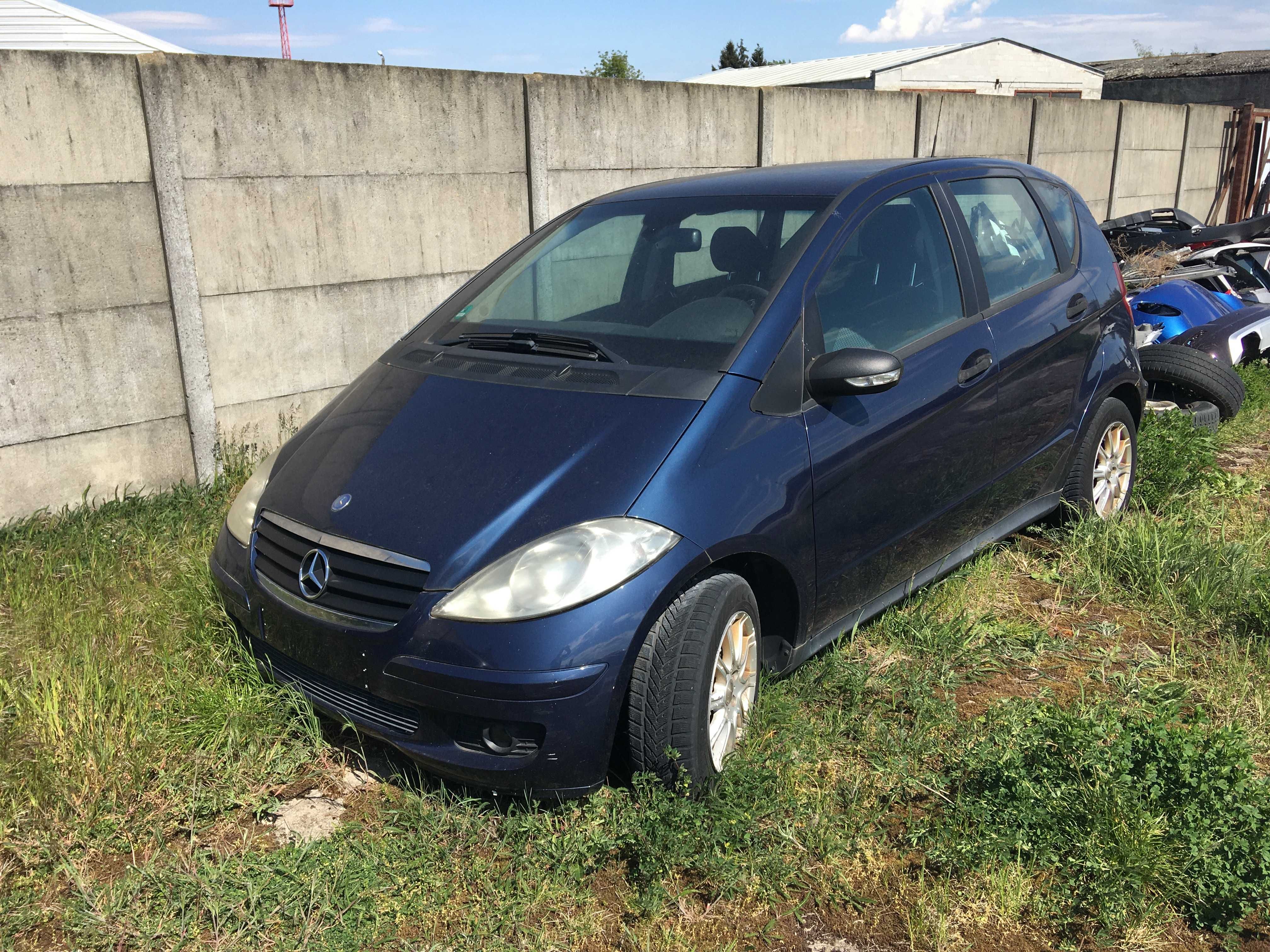 MERCEDES-BENZ Klasa A 2.0 CDI  W169 kolor Niebieski Na części stan bdb