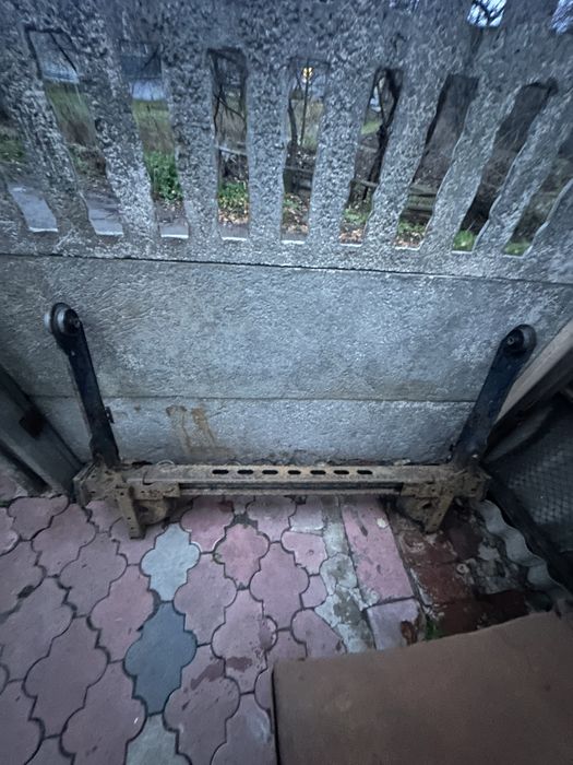 Балка опель виваро рено трафик