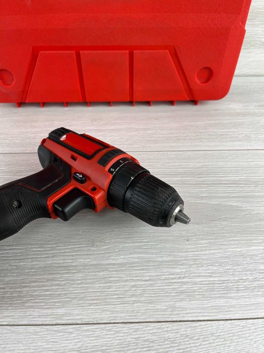 Шуруповерт Einhell TE-CD 18/40 Li BL Solo бу без аку і зарядки
