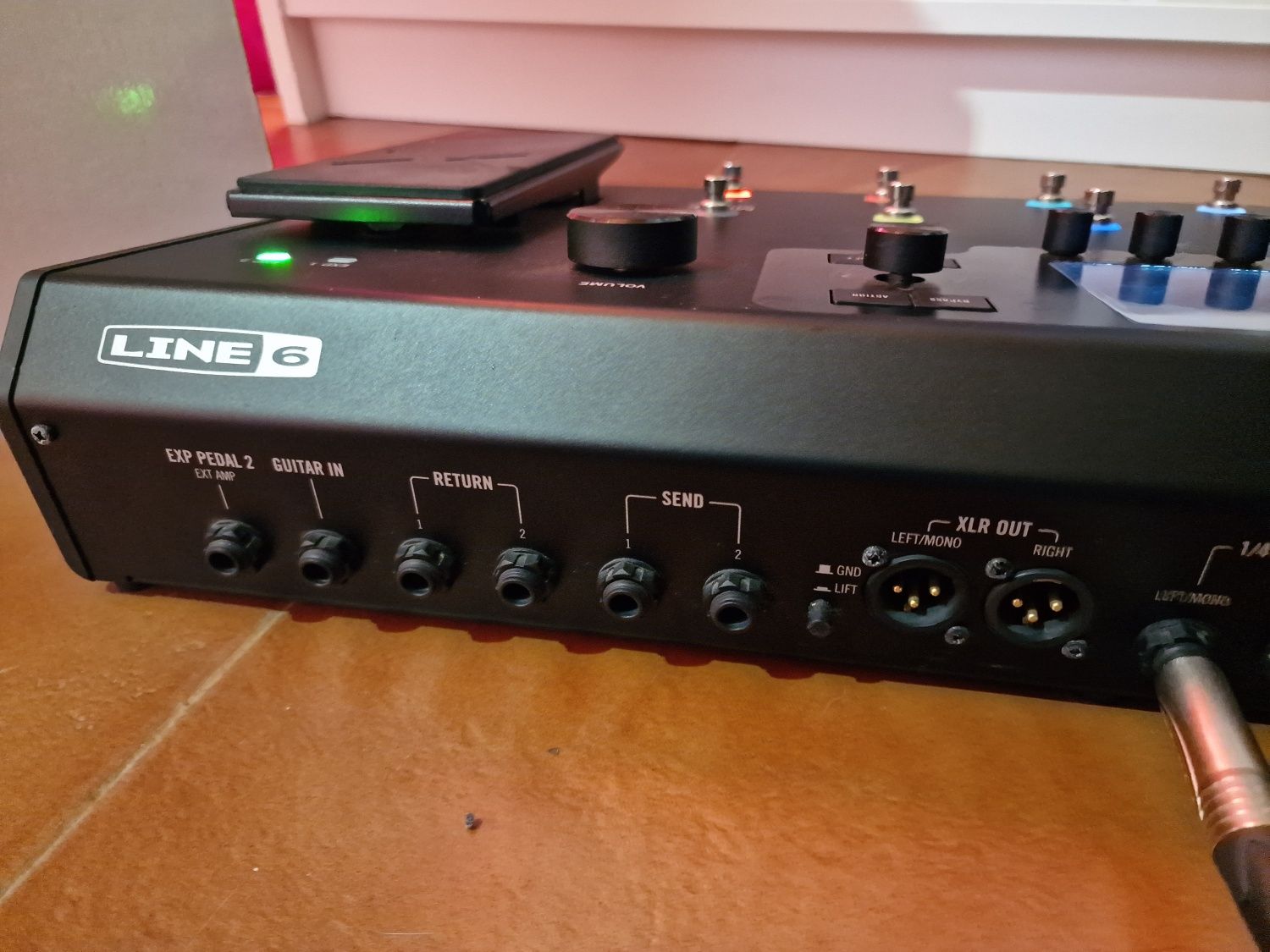 Line 6 Helix LT pedaleira de efeitos