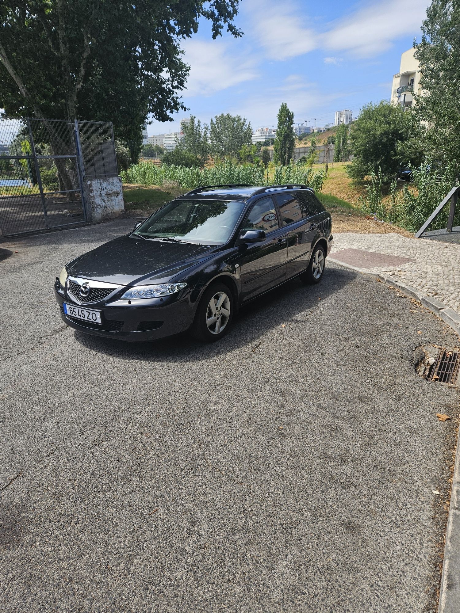 Mazda 6 sw 2.0, 222.000km, ano 2005