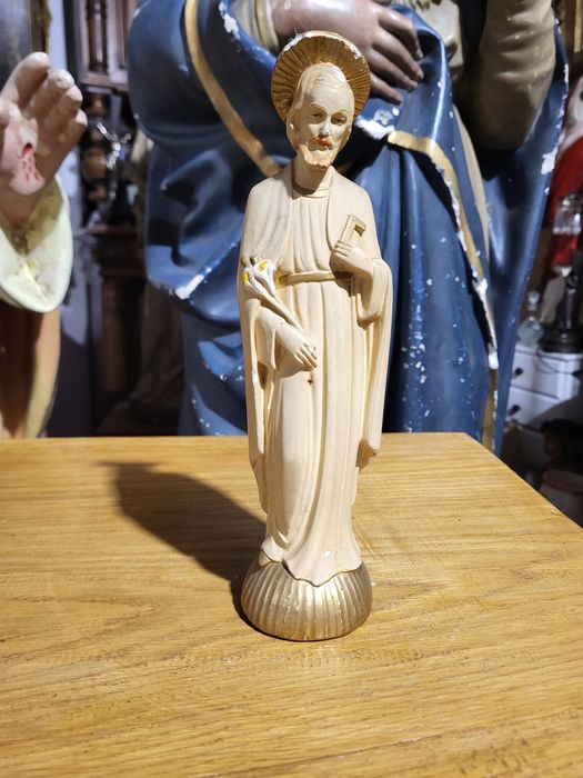 Stara figurka Święty Józef Cieśla